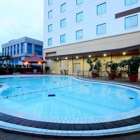 Grand Cempaka Business Hotel Jakarta Extérieur photo