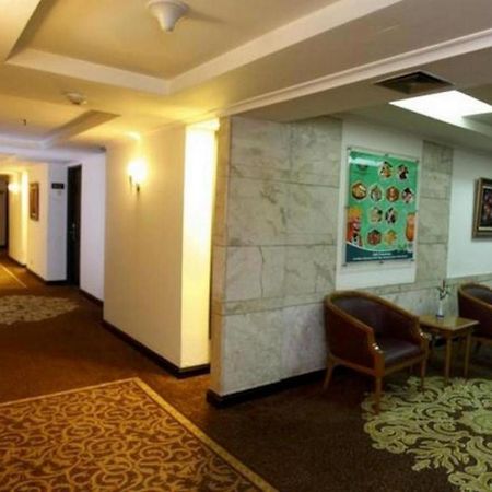 Grand Cempaka Business Hotel Jakarta Extérieur photo