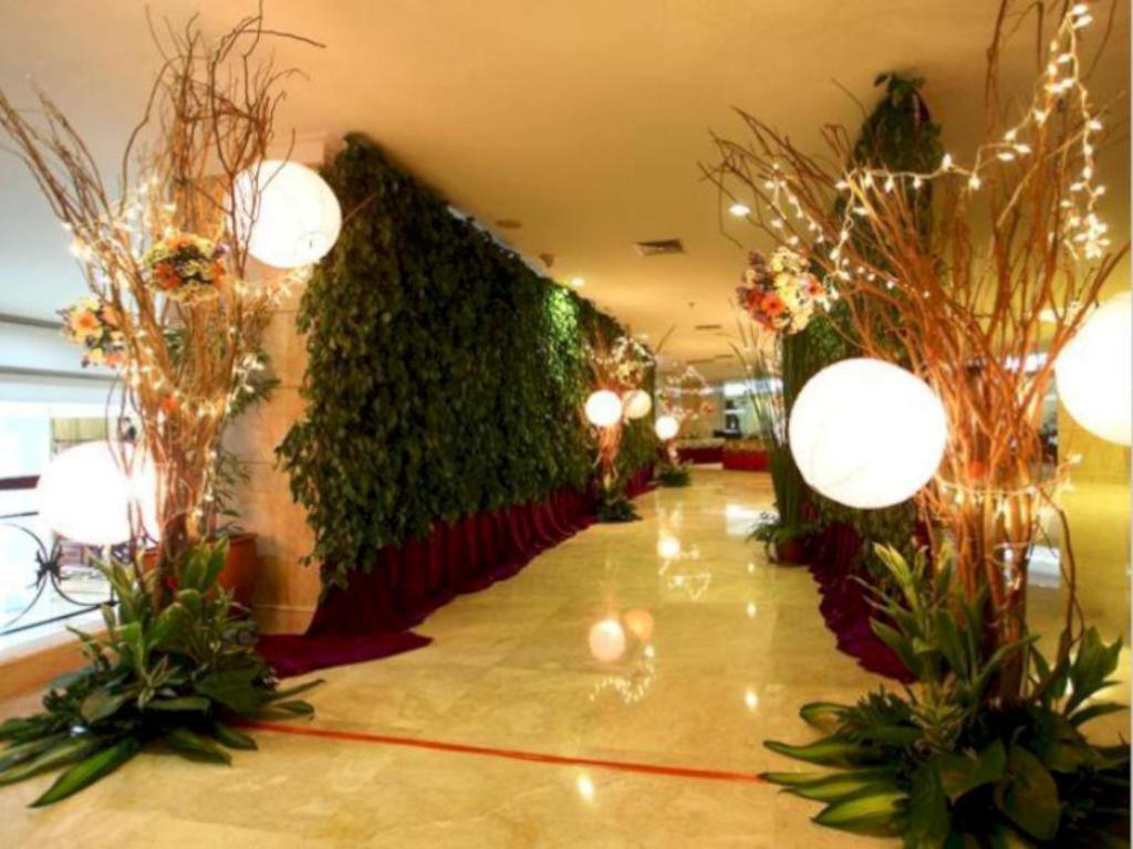 Grand Cempaka Business Hotel Jakarta Extérieur photo